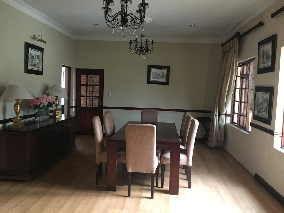 Sunrise Boutique Hotel Witbank Esterno foto