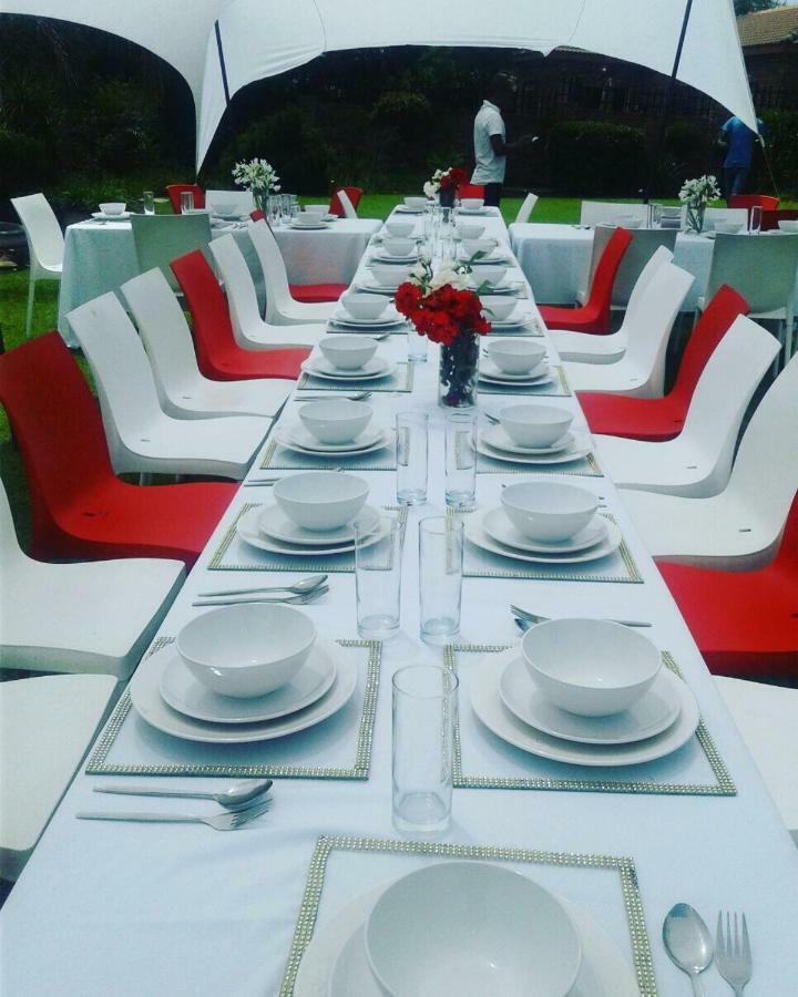 Sunrise Boutique Hotel Witbank Esterno foto