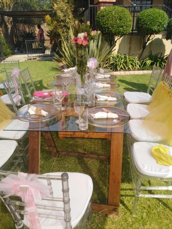 Sunrise Boutique Hotel Witbank Esterno foto